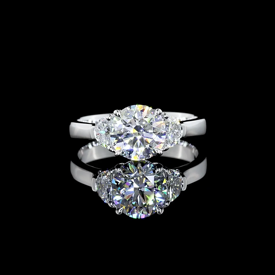 4.79 Cts Platinum Round Shape 3 Stones Ring - Video