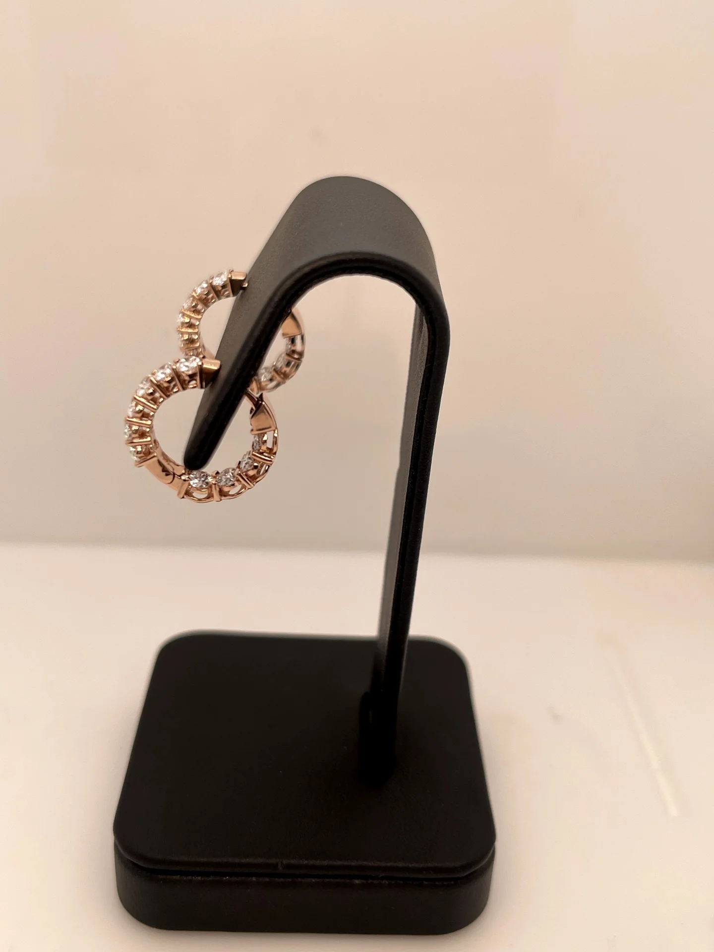 4.26 Cts 14k Rose Gold Oval Shape Huggies Earring - Image 3