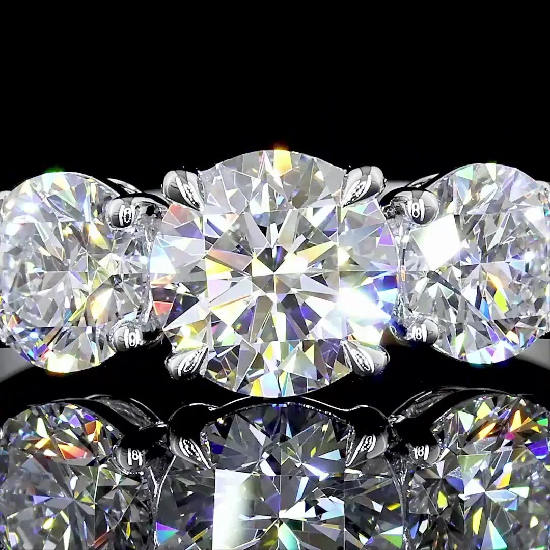 3.04 Cts Platinum Round Shape 3 Stones Ring - Image 3