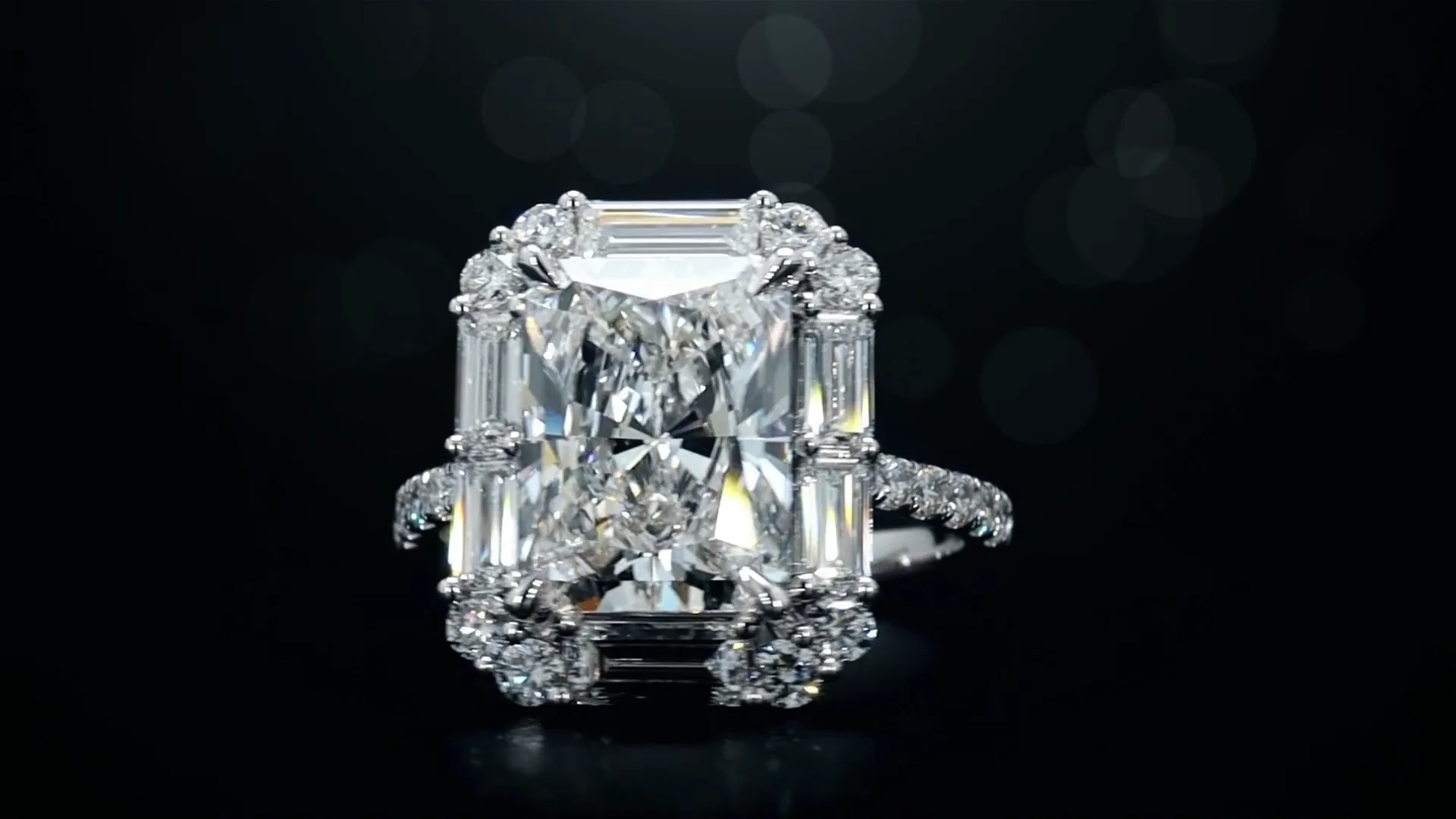 5.57 Cts 14k White Gold Radiant Shape Special Ring - Video
