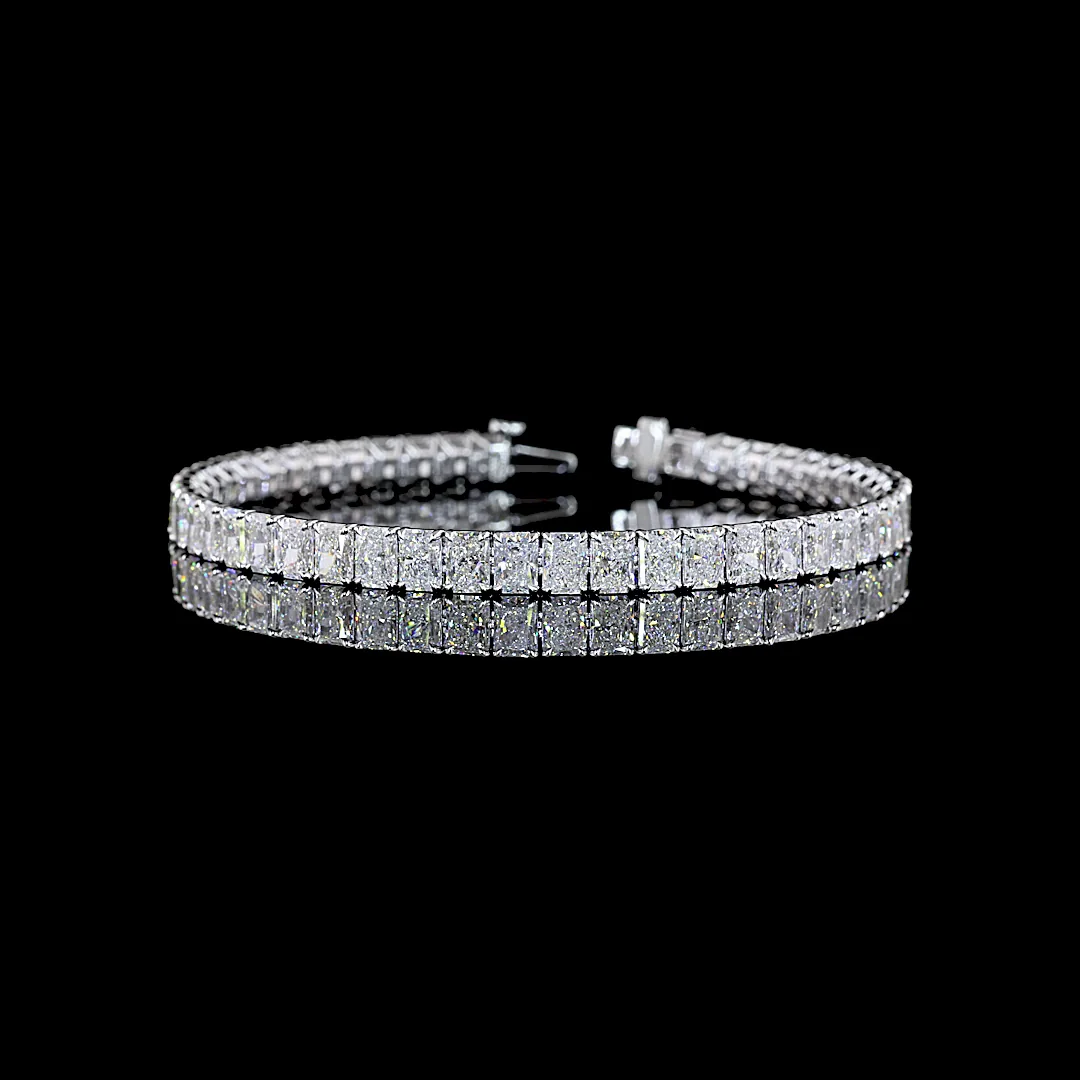 15.82 Cts 14k White Gold Radiant Shape Tennis Bracelet - Video