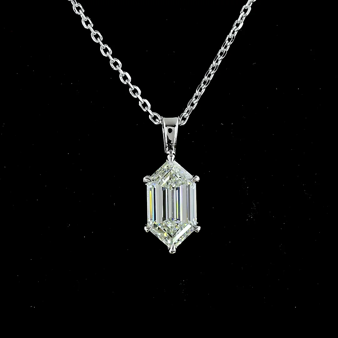 1.06 Cts 14k White Gold Step Marquise Shape Solitaire Pendant - Image 3