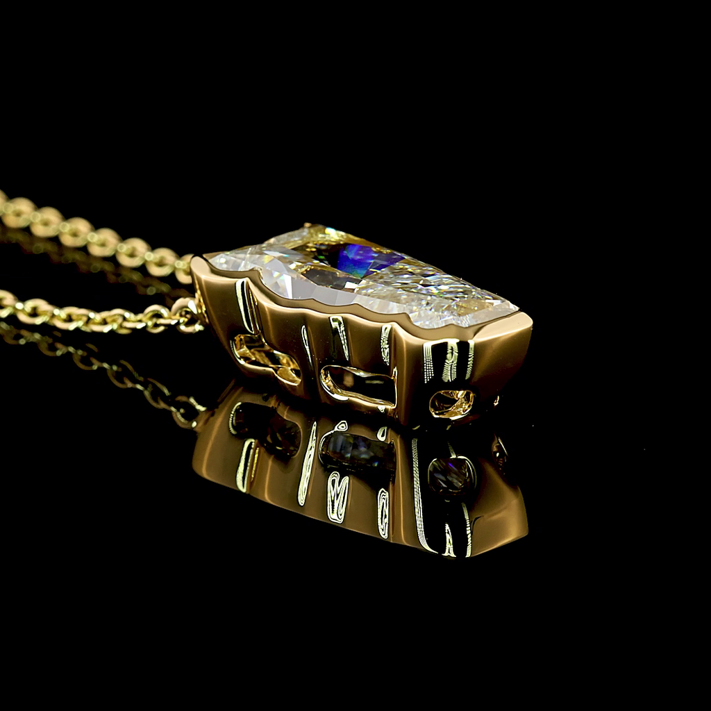 4.27 Cts 18k Yellow Gold Horse Shape Symbol Pendant - Image 2
