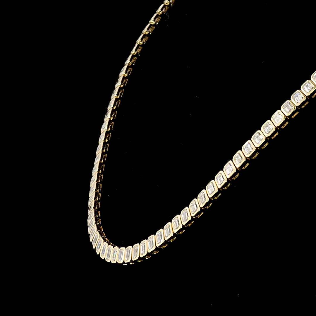 14.96 Cts 14k Yellow Gold Emerald Shape Tennis Necklace - Image 3
