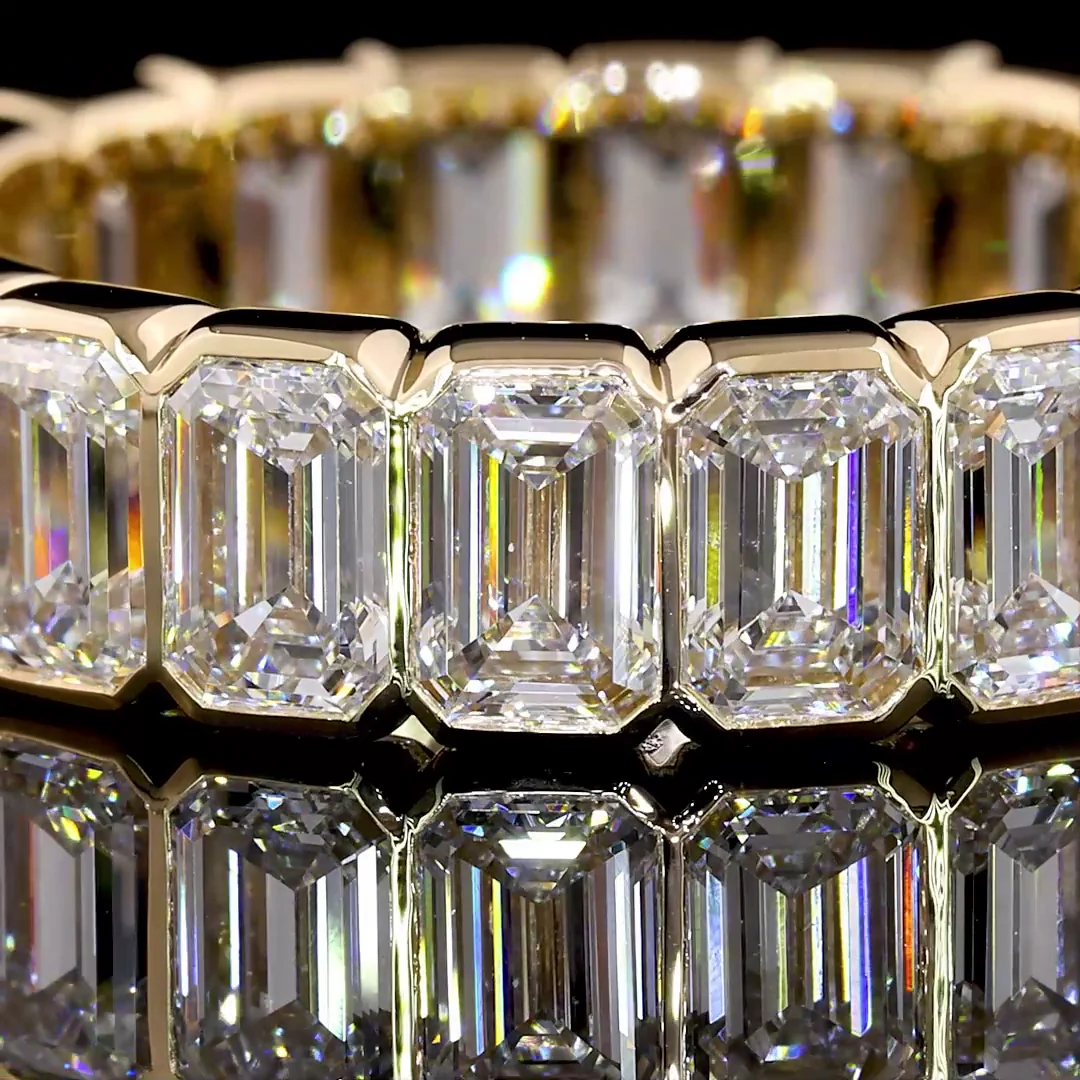 5.02 Cts 14k Yellow Gold Emerald Shape Eternity Band Eternity Band - Image 2