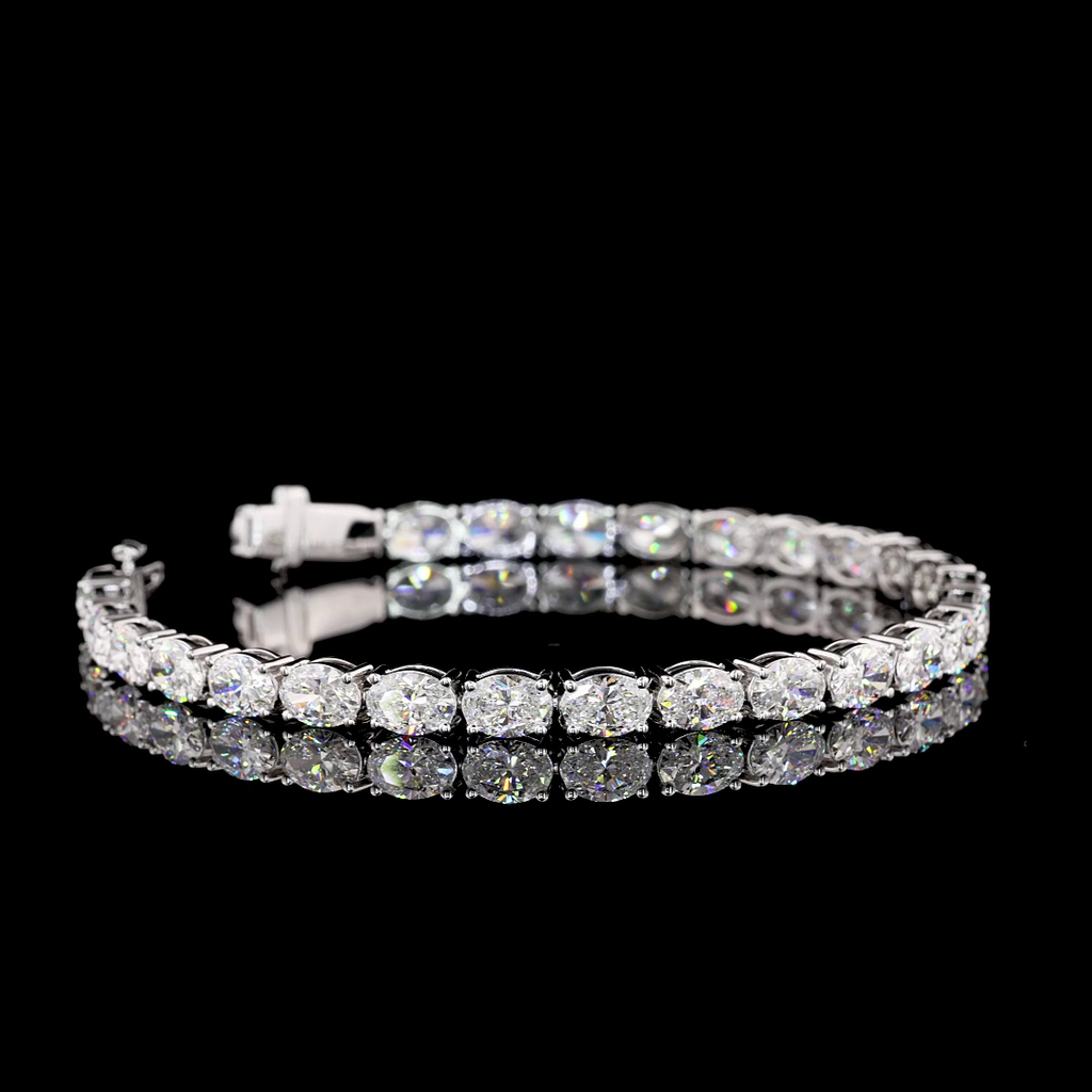 11.04 Cts 14k White Gold Oval Shape Tennis Bracelet - Video