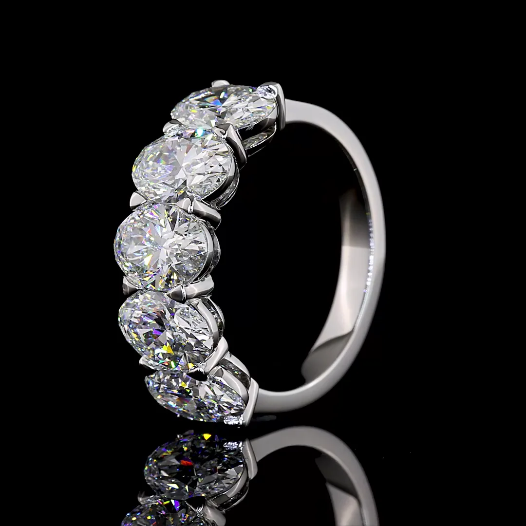 4.64 Cts Platinum Oval Shape 5 Stones Eternity Band - Image 4