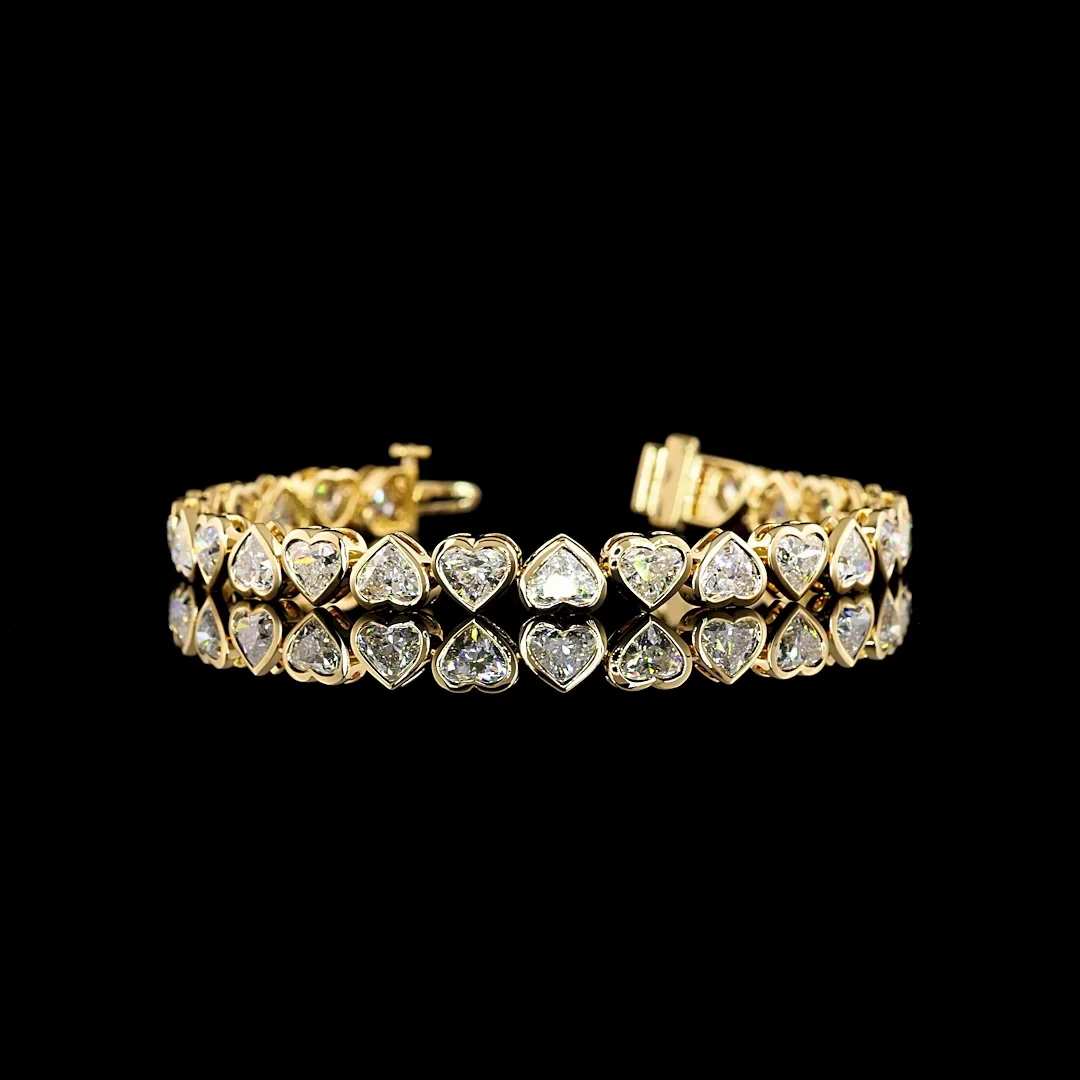 14.1 Cts 18k Yellow Gold Heart Shape Tennis Bracelet - Video