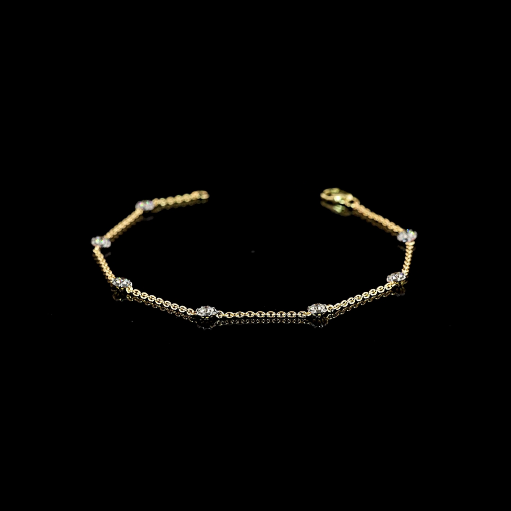 0.65 Cts 14k Yellow Gold Round Shape Station Bracelet - Video