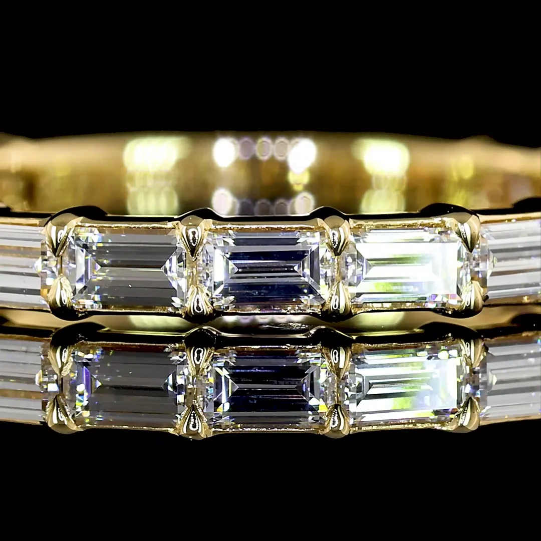 0.92 Cts 18k Yellow Gold Baguette Shape 3/4 Band Eternity Band - Image 3