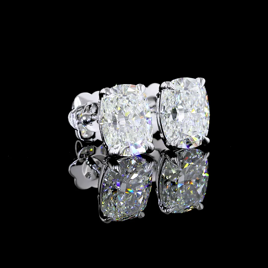 4.23 Cts 14k White Gold Cushion Brilliant Shape Studs Earring - Video