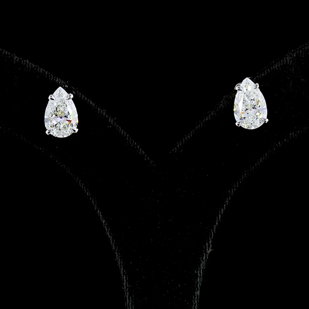 4.57 Cts 14k White Gold Pear Shape Studs Earring - Image 3