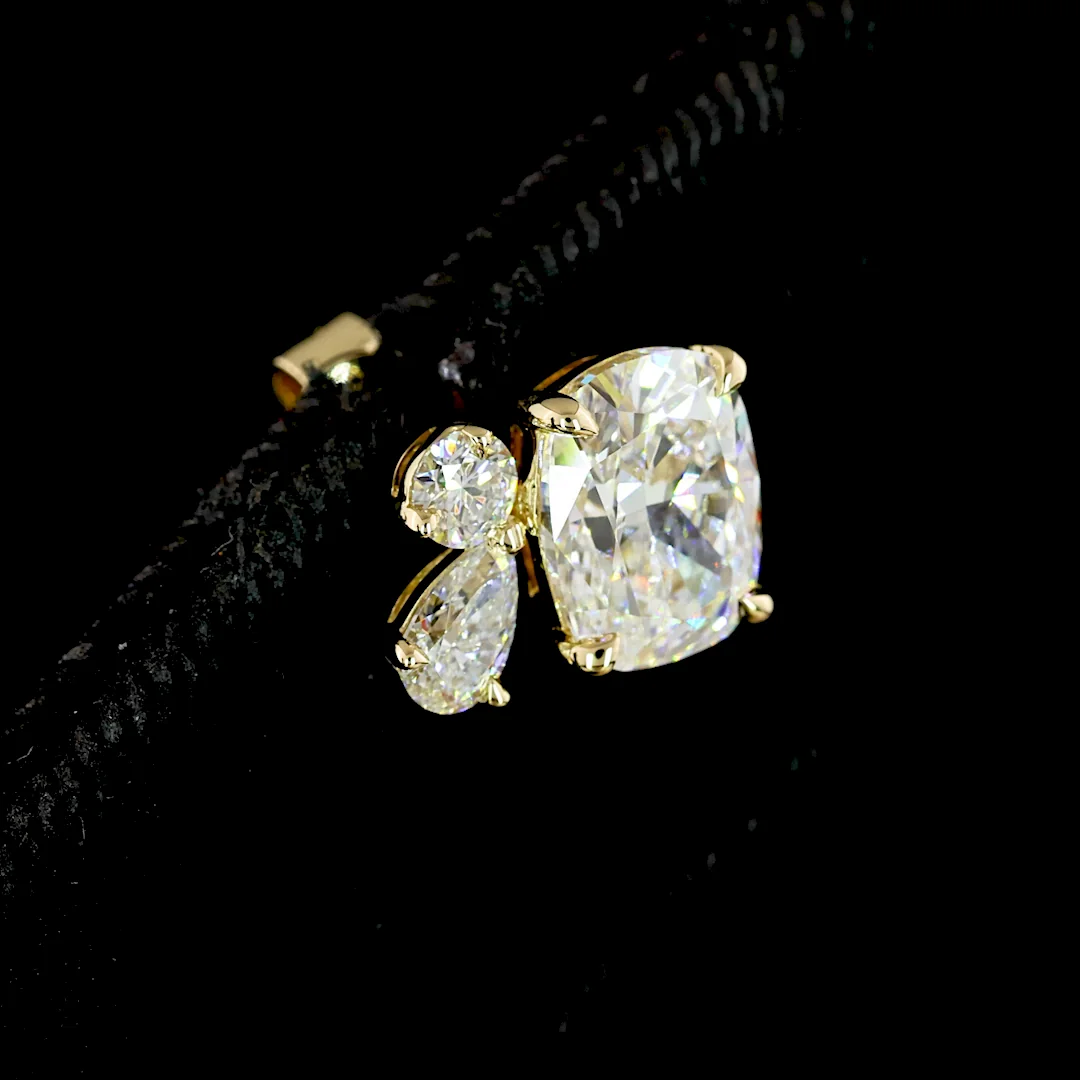 2.97 Cts 14k Yellow Gold Mix Shape Studs Earring - Image 2