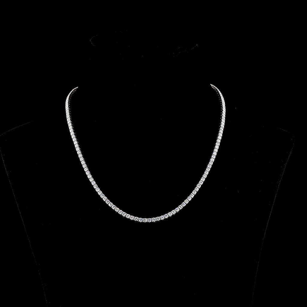 11.24 Cts 14k White Gold Round Shape Tennis Necklace - Video