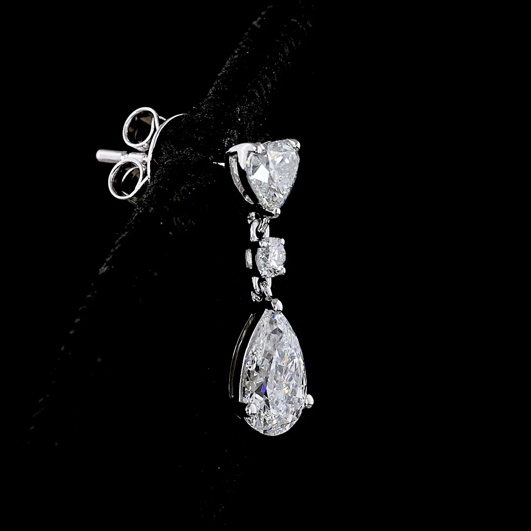 1.66 Cts 14k White Gold Pear Shape Hanging Earring - Image 2