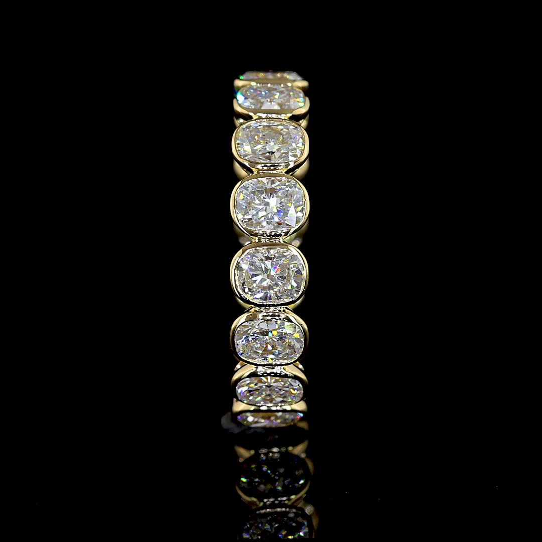 3.35 Cts 14k Yellow Gold Cushion Brilliant Shape Eternity Band Eternity Band - Image 2