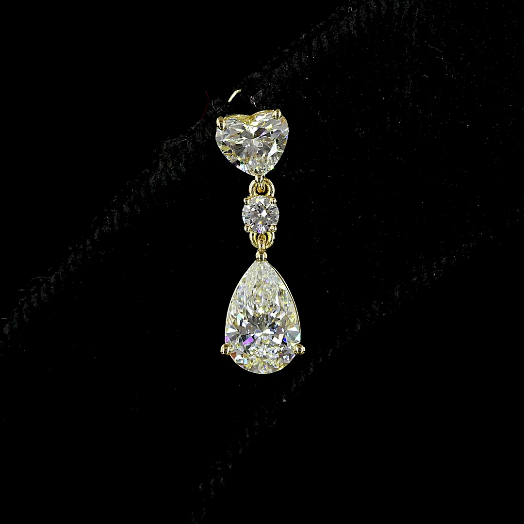 1.64 Cts 14k Yellow Gold Mix Shape Hanging Earring - Image 4