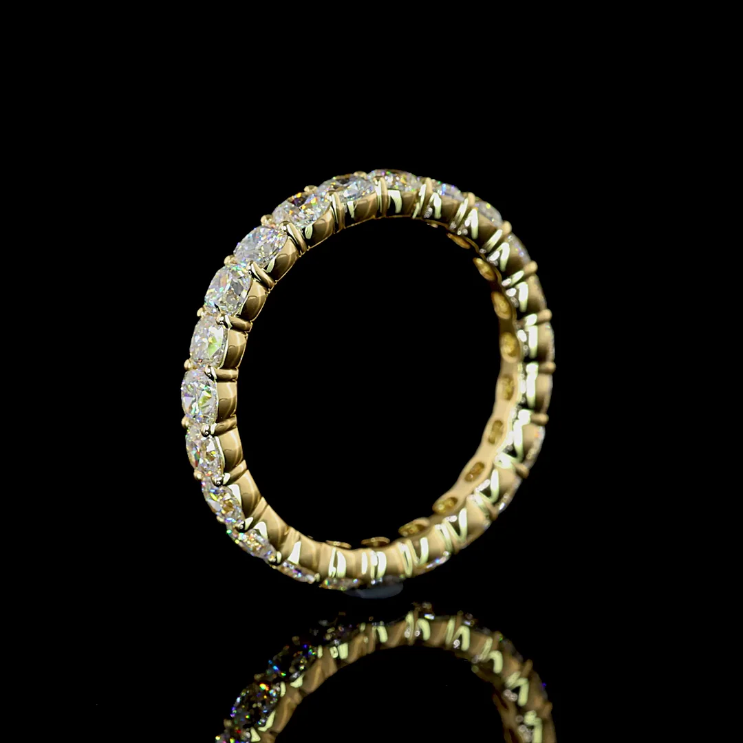 2.21 Cts 14k Yellow Gold Square Cushion Brilliant Shape Eternity Band Eternity Band - Video