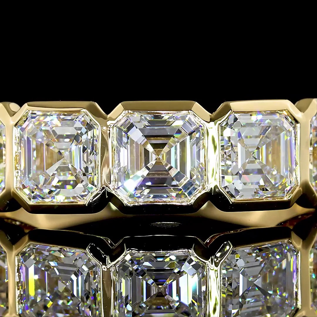 3.1 Cts 14k Yellow Gold Asscher Shape 5 Stones Eternity Band - Image 3