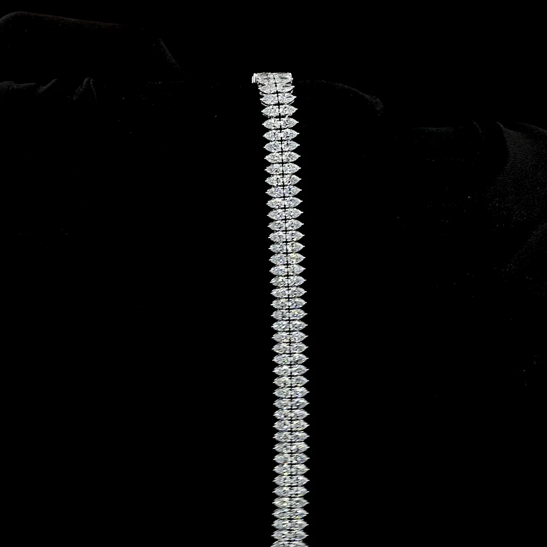 13.58 Cts 14k White Gold Pear Shape Special Bracelet - Image 3