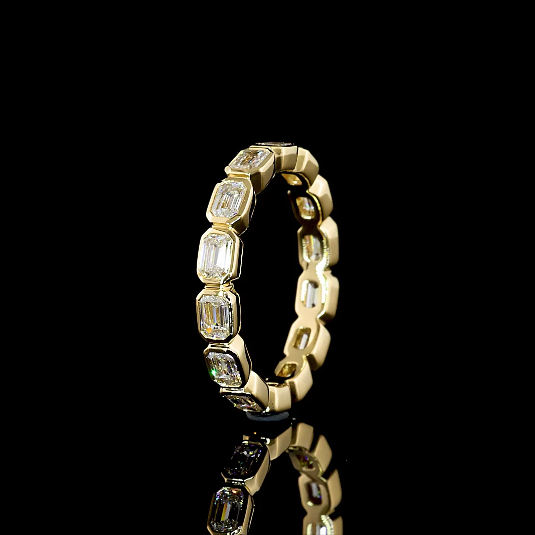 1.62 Cts 14k Yellow Gold Emerald Shape Eternity Band Eternity Band - Image 4