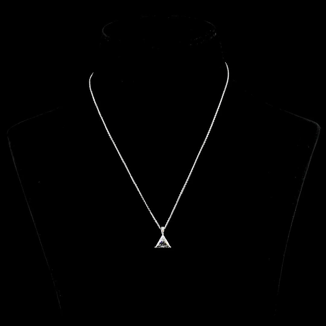 1.98 Cts 14k White Gold Triangle Shape Pendant Pendant - Video