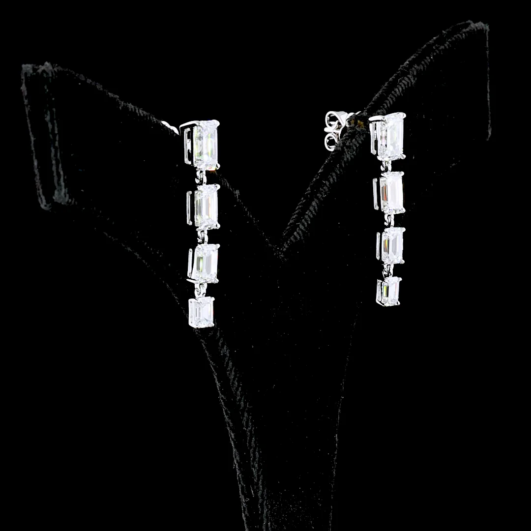 4.58 Cts 14k White Gold Emerald Shape Hanging Earring - Video