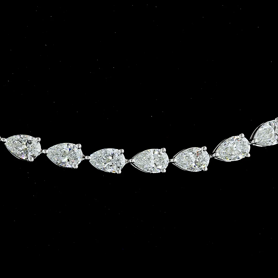 9.95 Cts 14k White Gold Pear Shape Tennis Necklace - Image 2
