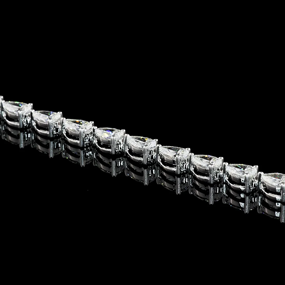 9.95 Cts 14k White Gold Pear Shape Tennis Necklace - Image 3