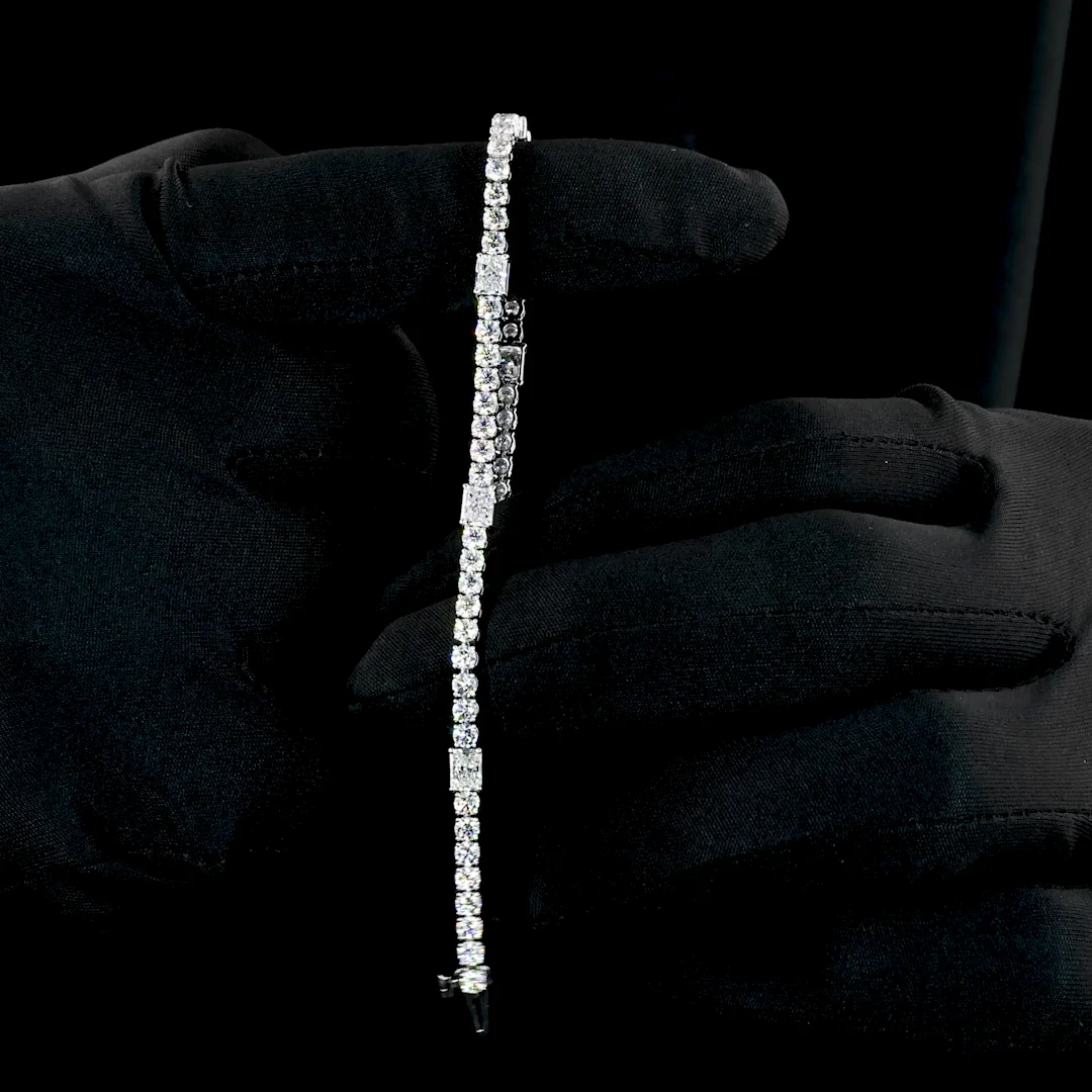 5.65 Cts 14k White Gold Radiant Shape Station Line Tennis Bracelet - Image 4