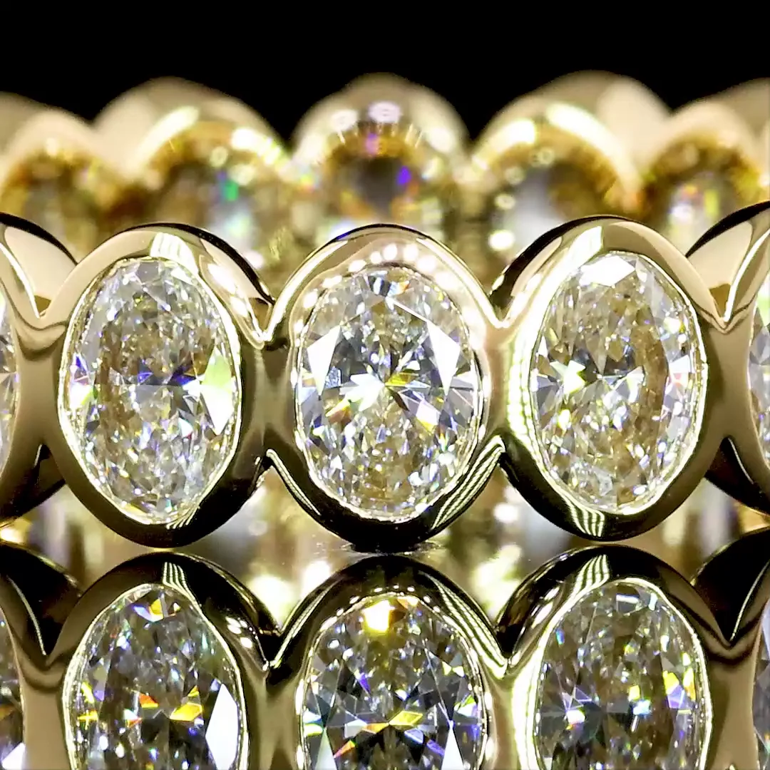 2.61 Cts 18k Yellow Gold Oval Shape Eternity Band Eternity Band - Image 2