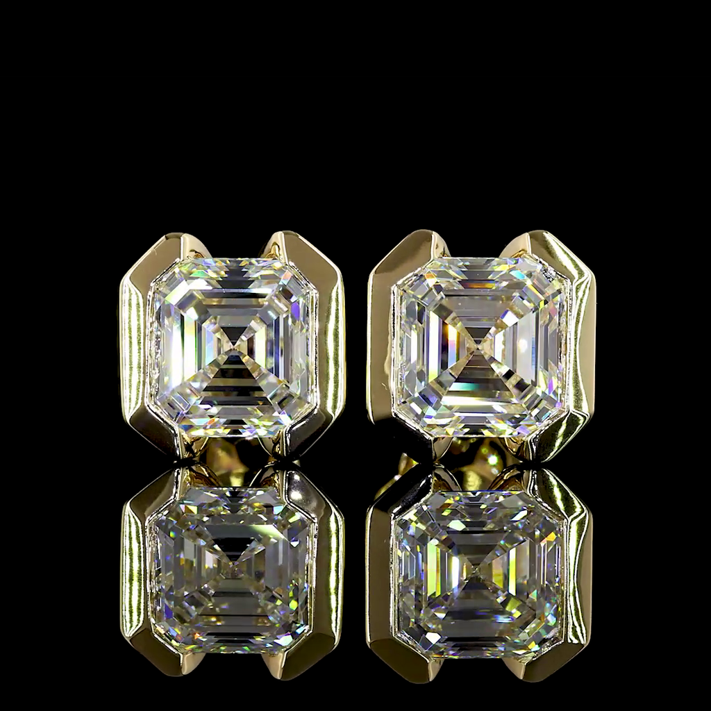 4.03 Cts 14k Yellow Gold Asscher Shape Studs Earring - Video
