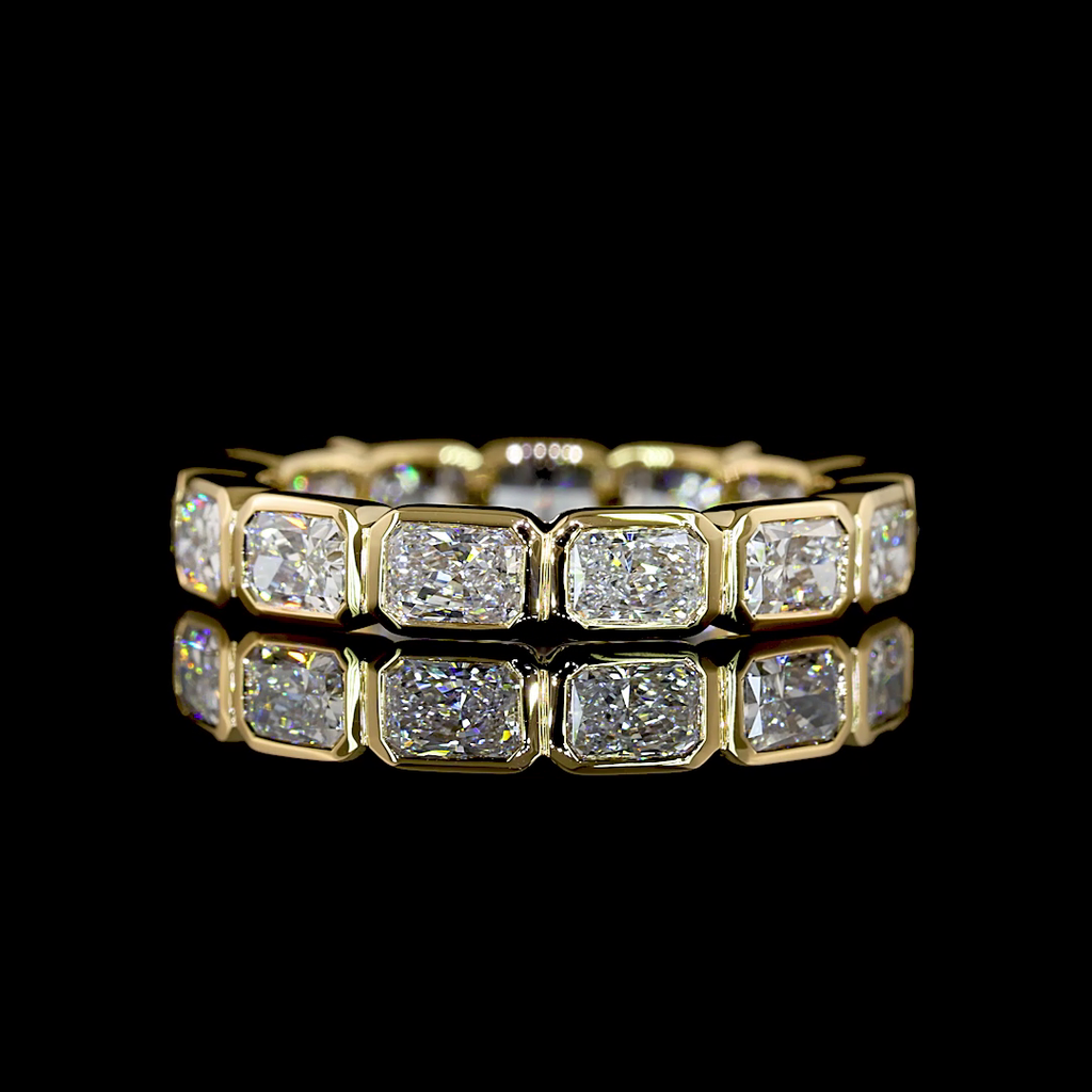1.73 Cts 18k Yellow Gold Radiant Shape Eternity Band Eternity Band - Video