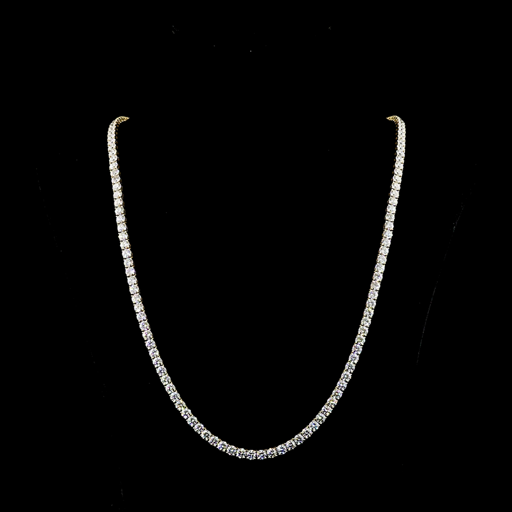 41.84 Cts 14k Yellow Gold Round Shape Tennis Necklace - Video