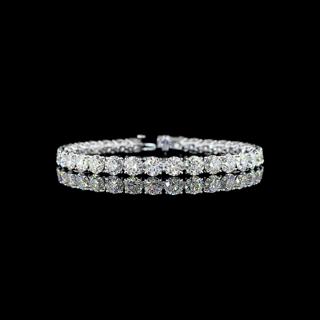 34.31 Cts 14k White Gold Round Shape Tennis Bracelet - Video