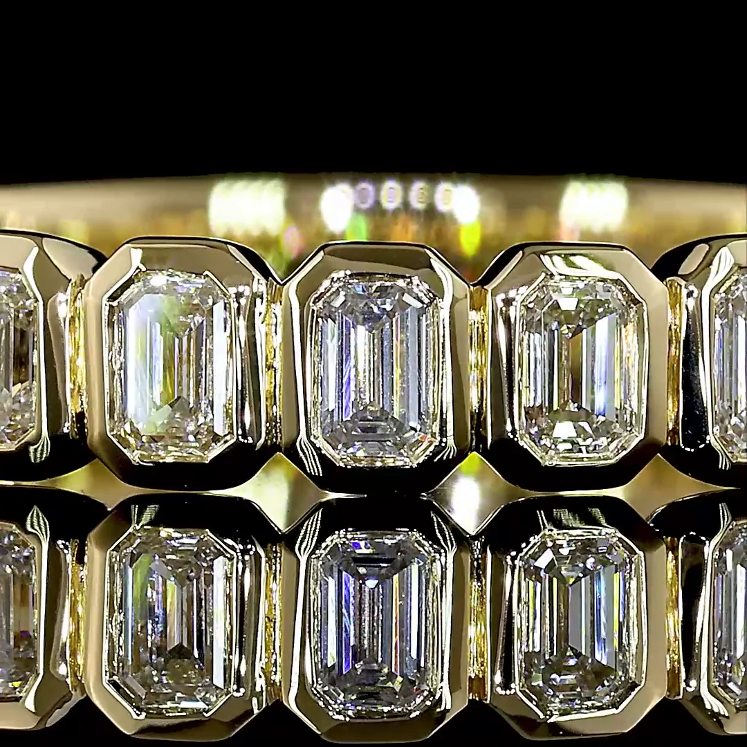 0.94 Cts 14k Yellow Gold Emerald Shape 3/4 Band Eternity Band - Image 3