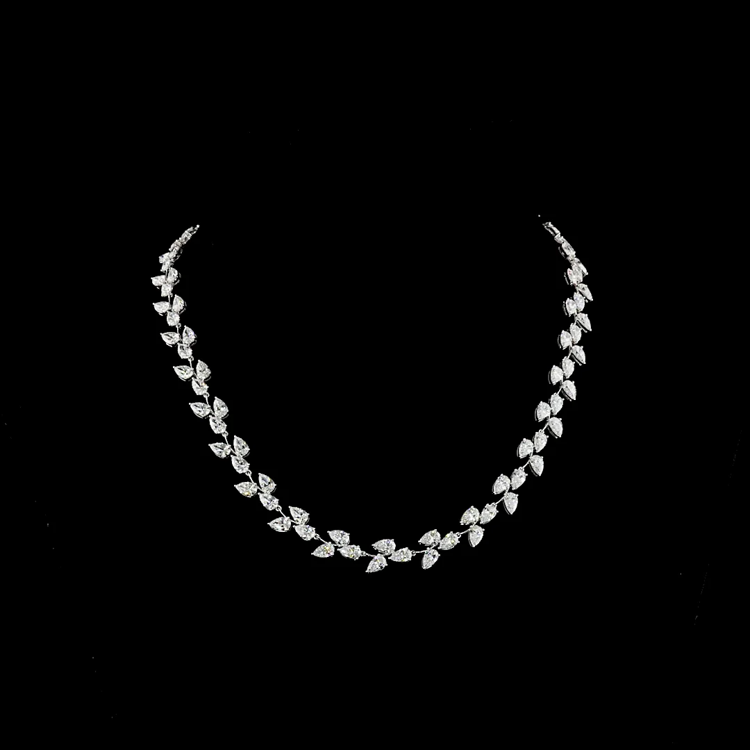 23.97 Cts 14k White Gold Pear Shape Special Necklace - Video
