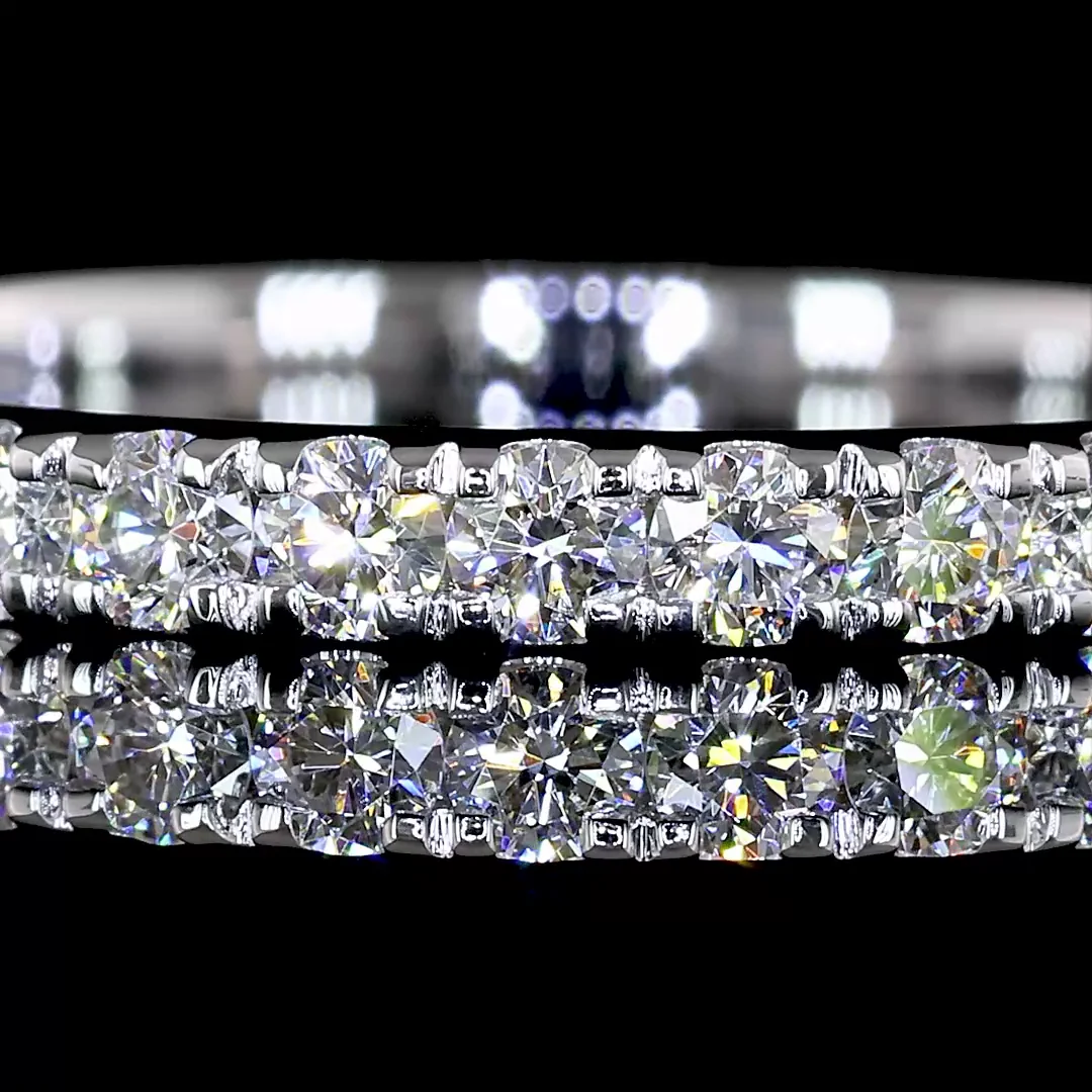 0.6 Cts 18k White Gold Round Shape Half Eternity Eternity Band - Image 3