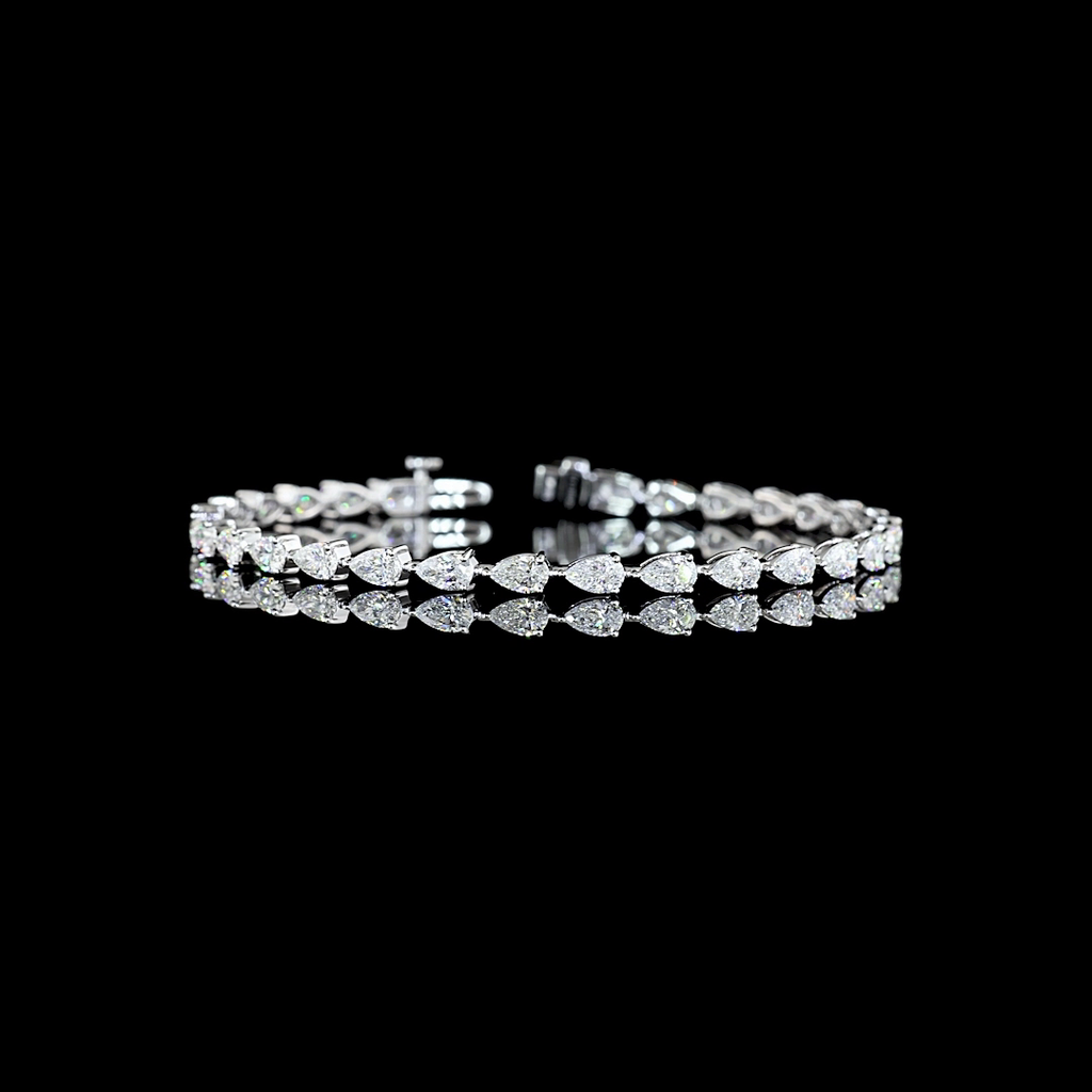 5.23 Cts 14k White Gold Pear Shape Tennis Bracelet - Video