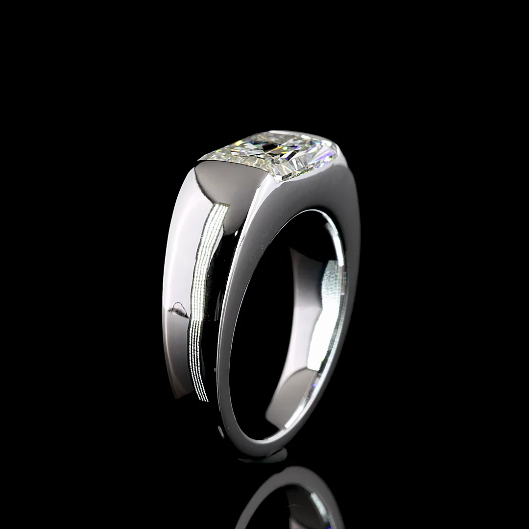 2.68 Cts 14k White Gold Radiant Shape Solitaire Ring - Image 2