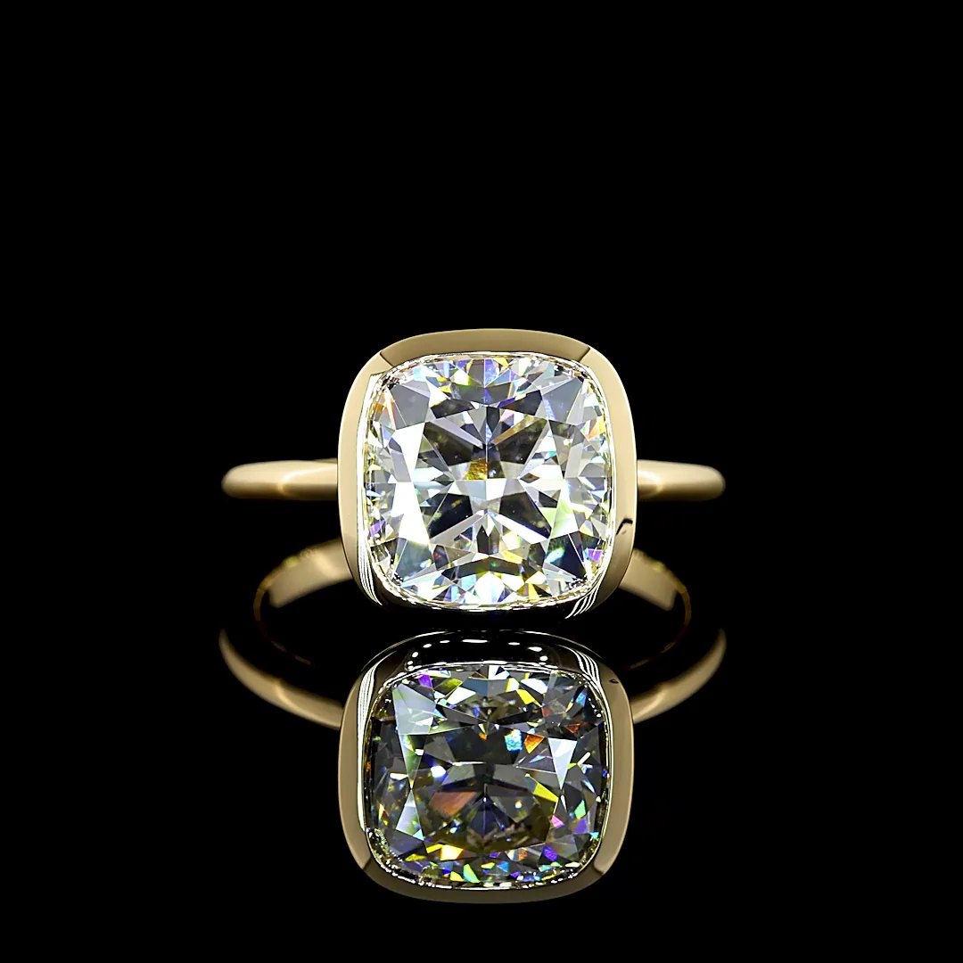 4.07 Cts 14k Yellow Gold Square Cushion Brilliant Shape Solitaire Ring - Image 3