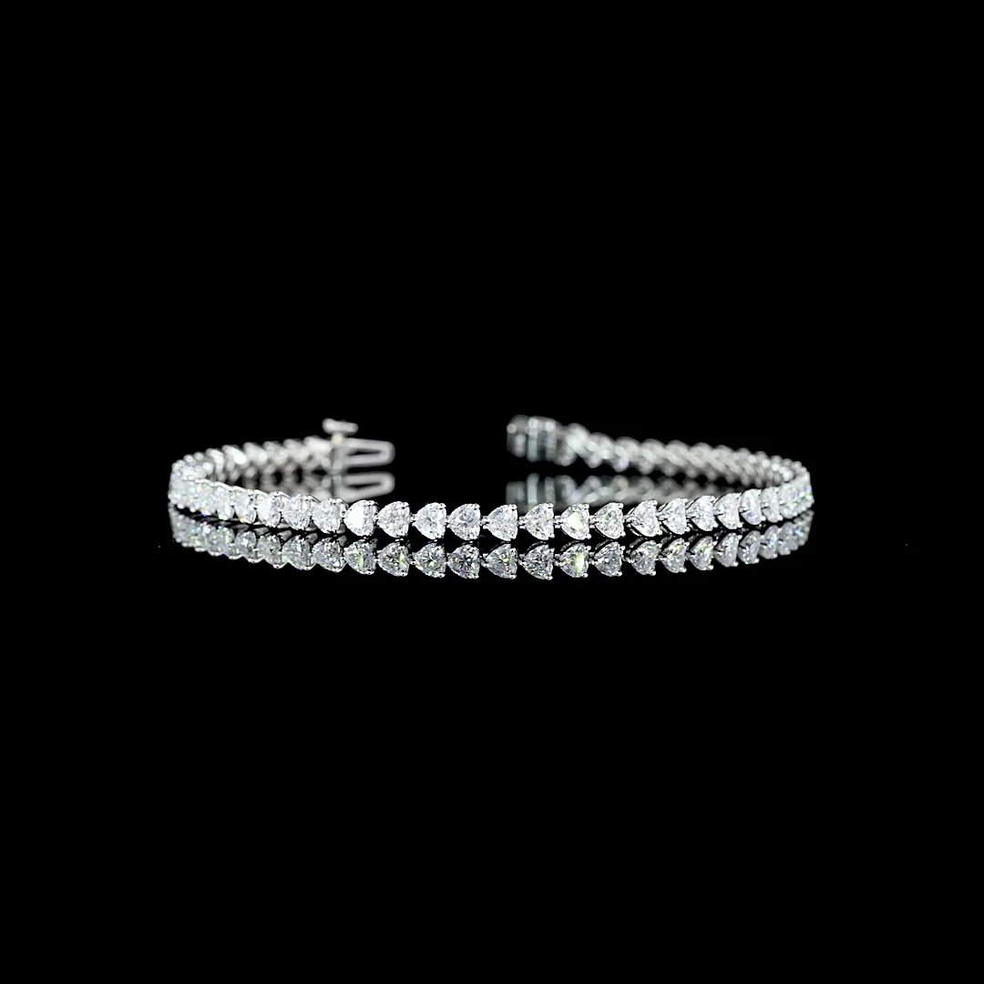 5.3 Cts Platinum Heart Shape Tennis Bracelet - Video