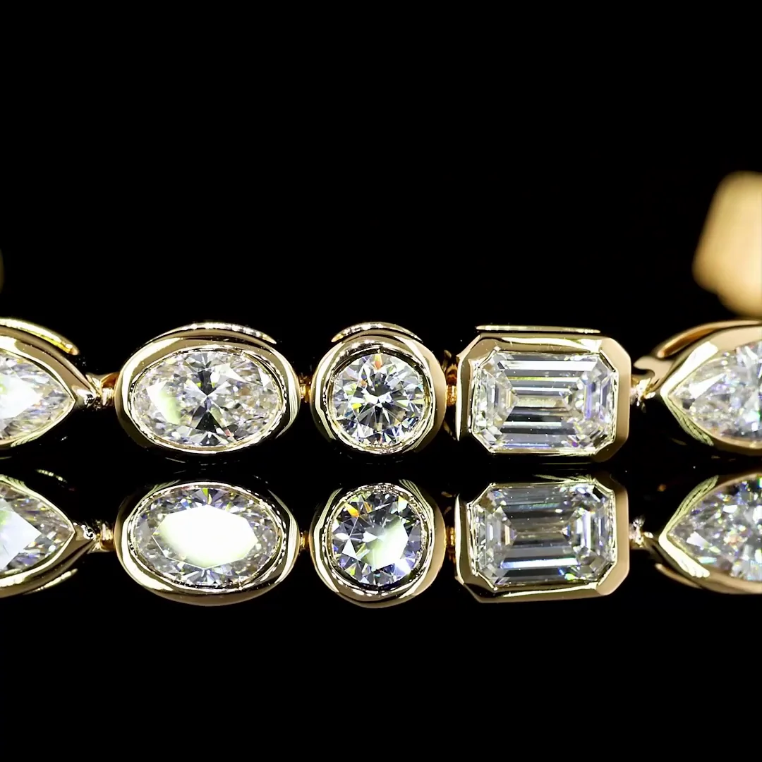 6.03 Cts 18k Yellow Gold Mix Shape Tennis Bracelet - Image 2