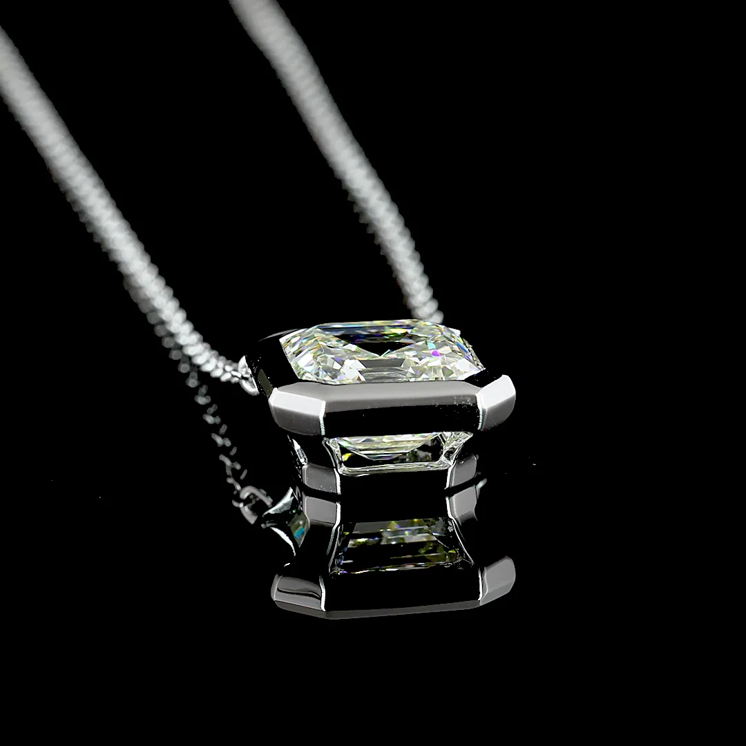 2.26 Cts 14k White Gold Asscher Shape Solitaire Pendant - Image 4