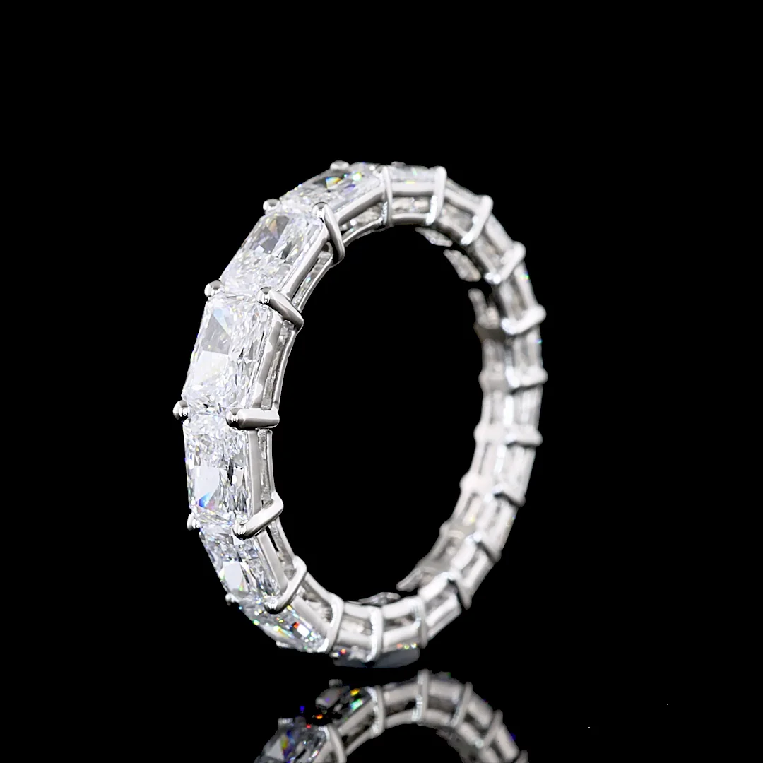 2.92 Cts Platinum Radiant Shape Special Eternity Band - Image 4