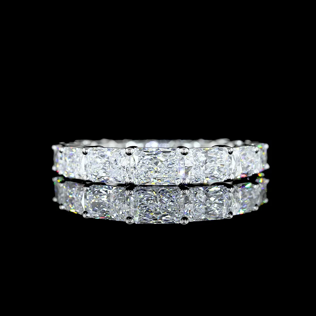 2.92 Cts Platinum Radiant Shape Special Eternity Band - Video
