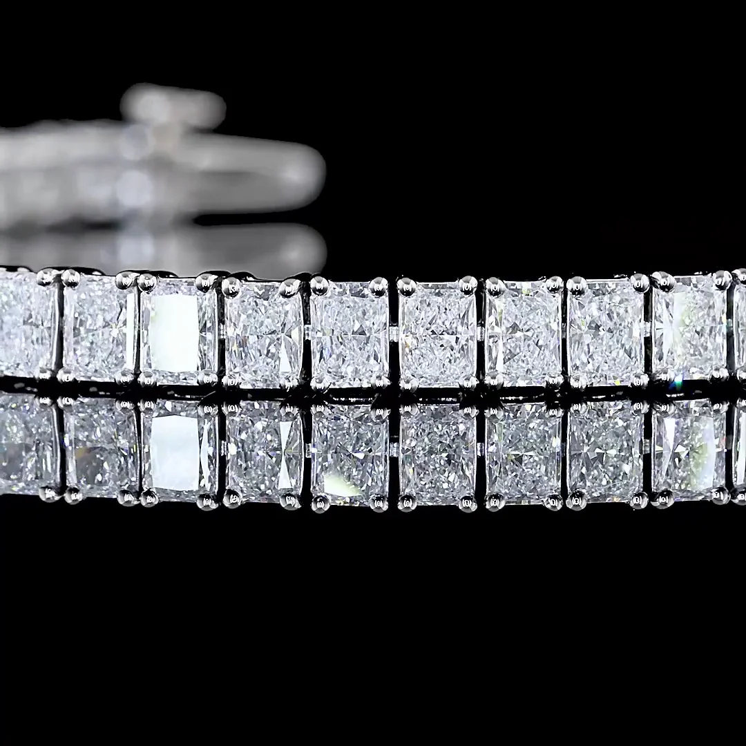 6.99 Cts Platinum Radiant Shape Tennis Bracelet - Image 2