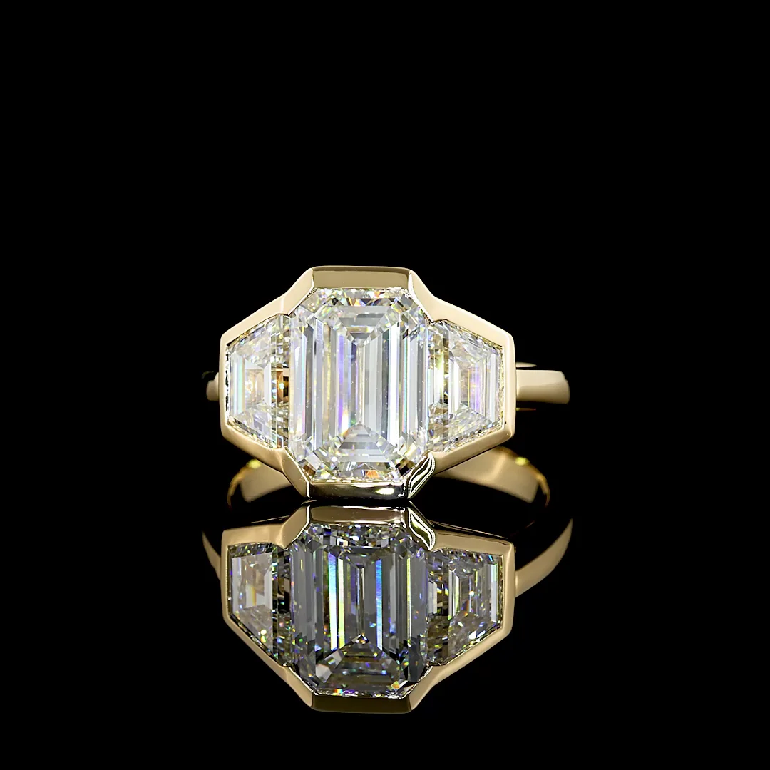 4.5 Cts 14k Yellow Gold Emerald Shape 3 Stones Ring - Video