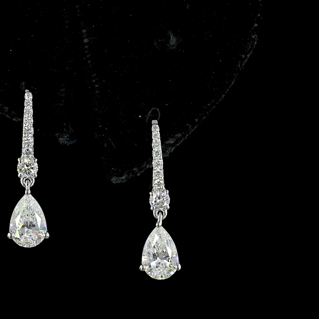 1.16 Cts 14k White Gold Pear Shape Hanging Earring - Image 4