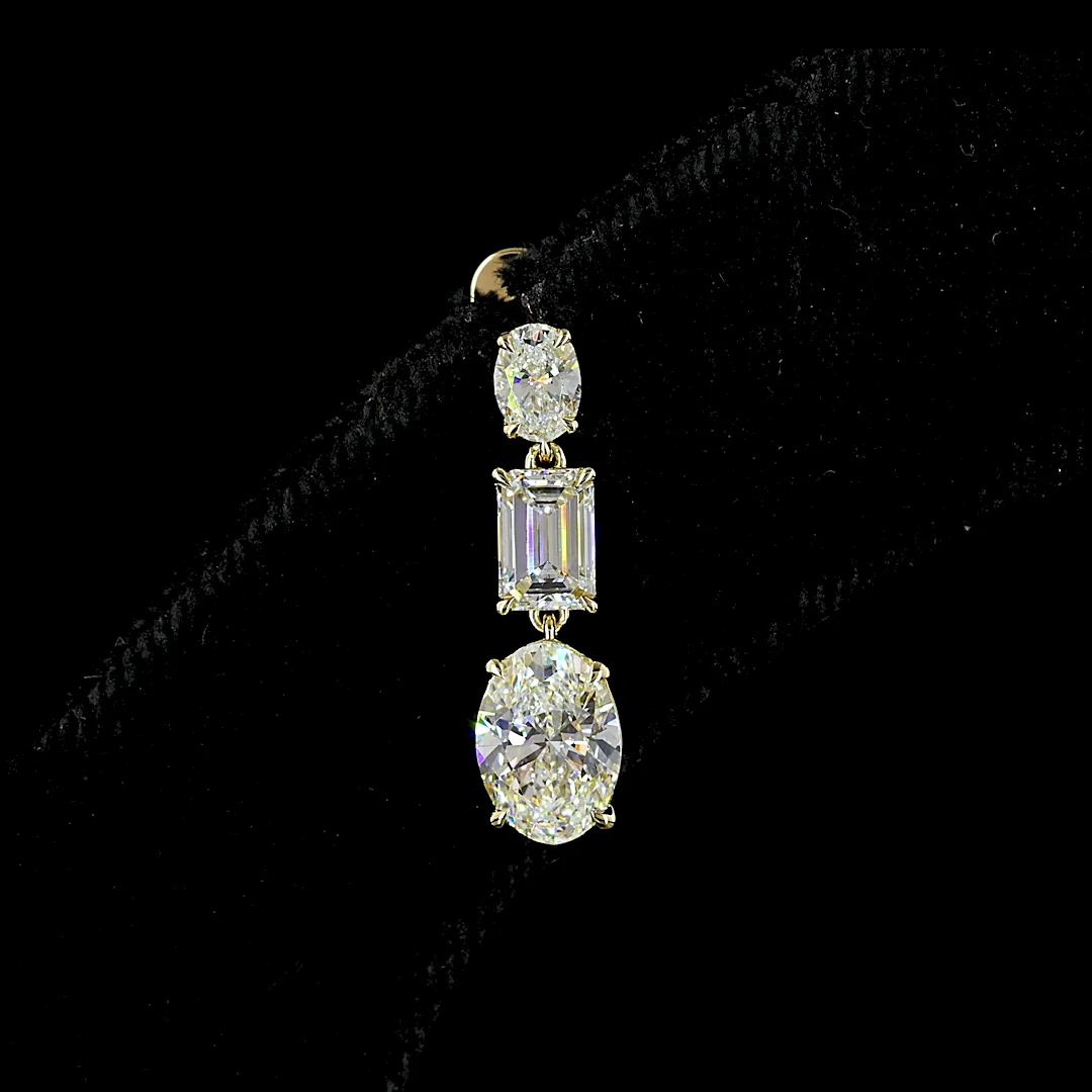 2.39 Cts 14k Yellow Gold Oval Shape Hanging Earring - Image 4